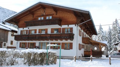 Haus Brandhofer vom Garten aus