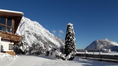 Aussenansicht Winter, © PANORAMA LODGE LEUTASCH