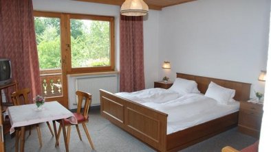 Doppelbettzimmer