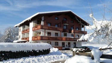 Appartementhaus Wildauer Ebbs - Ansicht im Winter