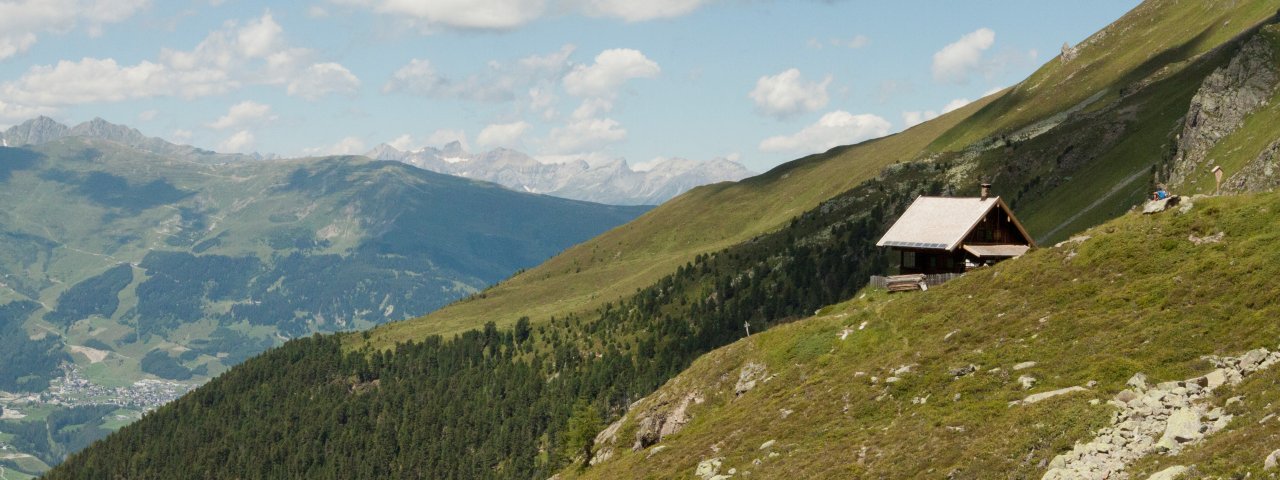 Blick auf die Anton-Renk-Hütte, © Tirol Werbung/Eva Thöni