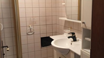 Haus Gerlinde Schernthaner - Badezimmer mit DU/WC