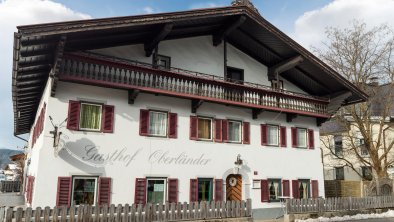 Gasthof_Oberlaender_Haus Winter aussen_1