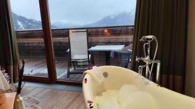 AUSSICHT BADEWANNER SPA