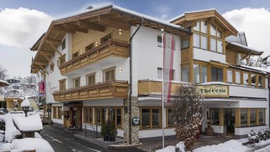 Hotel Theresia Garni - Hausansicht - Winter, © Alexandra Schreder