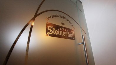 Herzlich Willkommen im Steinerhof, © sTw