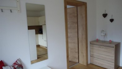 Vorraum mit Garderobe