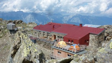 Glungezerhütte in den Tuxer Alpen, © OeAV Hall/Gerald Aichner