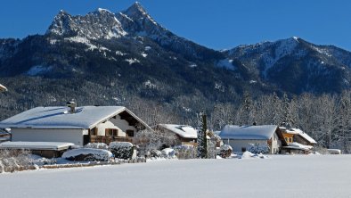 Haus Winter Blick auf Säuling