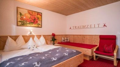 Haus_Taxacher_Haslach_44_Zell_Wohnung_Schlafzimmer