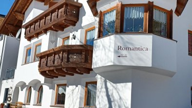 Winter Haus Romantica 5