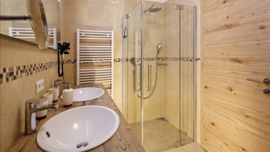 Badezimmer Top-Familiensuite