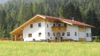 Lage Alpen-Chalet