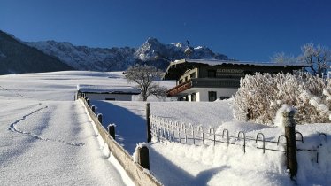 Chalet Glockenhof mit Kaisergebirge