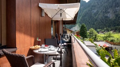 Appartements_Rieser_Sportplatzstrasse_338_Mayrhofe, © sonniger Balkon-Bergblick-App.Sonnenschein