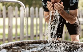 Radonhaltiges Wasser hilft bei Hautproblemen. © Rudi Wyhlidal