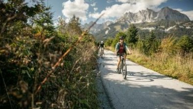 thumb01-Radfahren-in-Oberndorf-in-Tirol-4