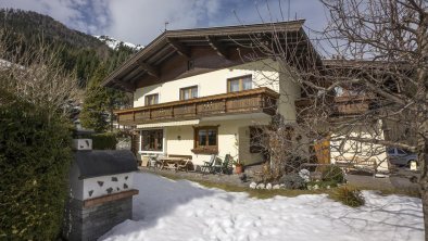 Winterbild_Landhaus_Krimbacher