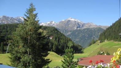 Blick auf das Bergpanorama