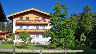 Appartements Waldfriede - Hausansicht Sommer, © Haus Waldfriede