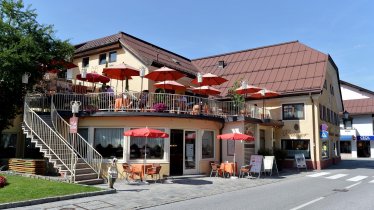 Cafe-Rainer-St-Johann-Speckbacherstrasse-6-Sandra-