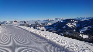 Schatzberg Blick ins Tal mit Gondel Winter FG T.L.