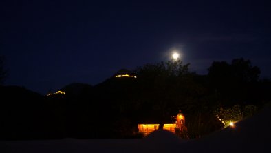 Gartenblick bei Nacht