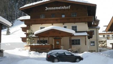 Jenneweinhof im Winter - Ansicht 1