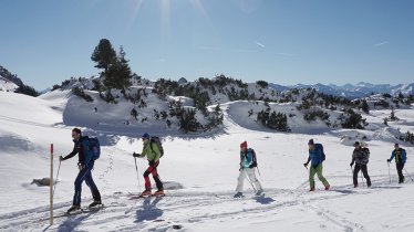 In die traumhafte Winterwelt des Rofangebirges geht es bei den Achensee Skitourencamps, © Fabio Keck / Achensee Tourismus