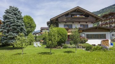 Gästehaus Rieser Sommeransicht, © Marion Rieser-Sporer; Hannes Dabernig