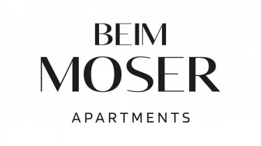 BEIM MOSER im Tannheimer Tal  Herzlich Willkommen in den Wohlfühl-Apartments beim Moser in Grän im Tannheimer Tal. Als leidenschaftliche Gastgeberin möchte ich die Tradition meiner Vorfahren fortführen, um Ihnen als meinen Gästen, eine vielversprechende Heimat auf Zeit zu bieten.  Wählen Sie aus zwei großzügig und stilvoll eingerichteten Apartments und einer Chalet Suite, die nur ein paar Minuten zu Fuß von Bus, Skilift, Radweg und Loipe entfernt sind.     ...bis bald in Grän, Sandra Wagner, © im-web.de/ DS Destination Solutions GmbH (eda35)