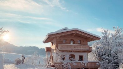 Zuhaus Winter außen