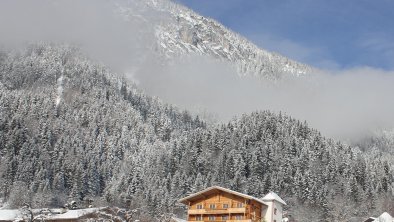 Söll-Landhaus-Ager-Winter, © Hotel AlpenSchlössl/Hans Ager