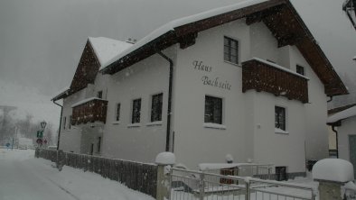 Haus Bachseite1