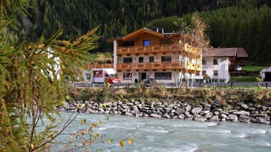 Haus Simone mit Flussblick