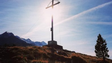 Heldenkreuz am Stallersattel