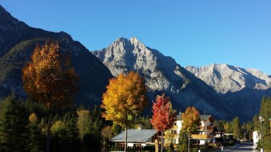 Neunerhof Herbstbild Ausblick