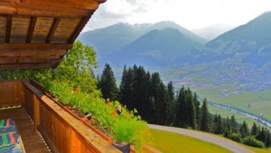 Ausblick vom Balkon neu