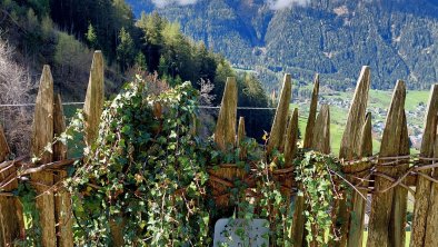 Bergblick vom Bauerngarten