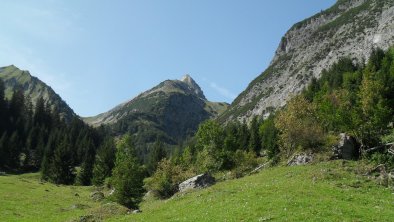 Bernhardstal in Elbigenalp