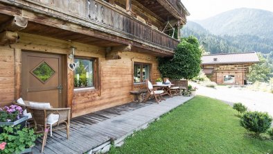 Hausfoto Sommer Appartement, © Logenplatz Zillertal