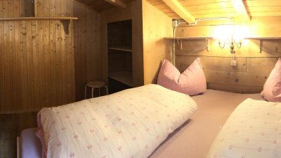 Schlafzimmer oben links