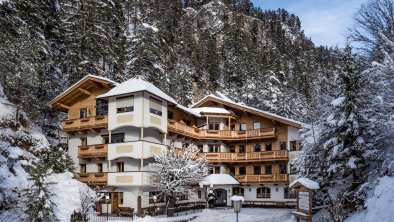 Hotel Gasthof Felsenkeller Kufstein Winter, © Hannes Dabernig