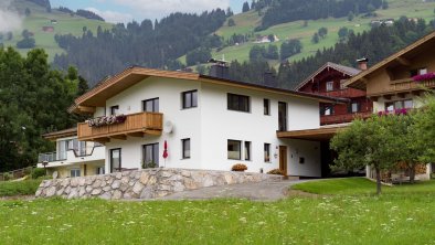 Appartement_Kirchner_Unterer_Sonnberg_9a_Brixen_Ha