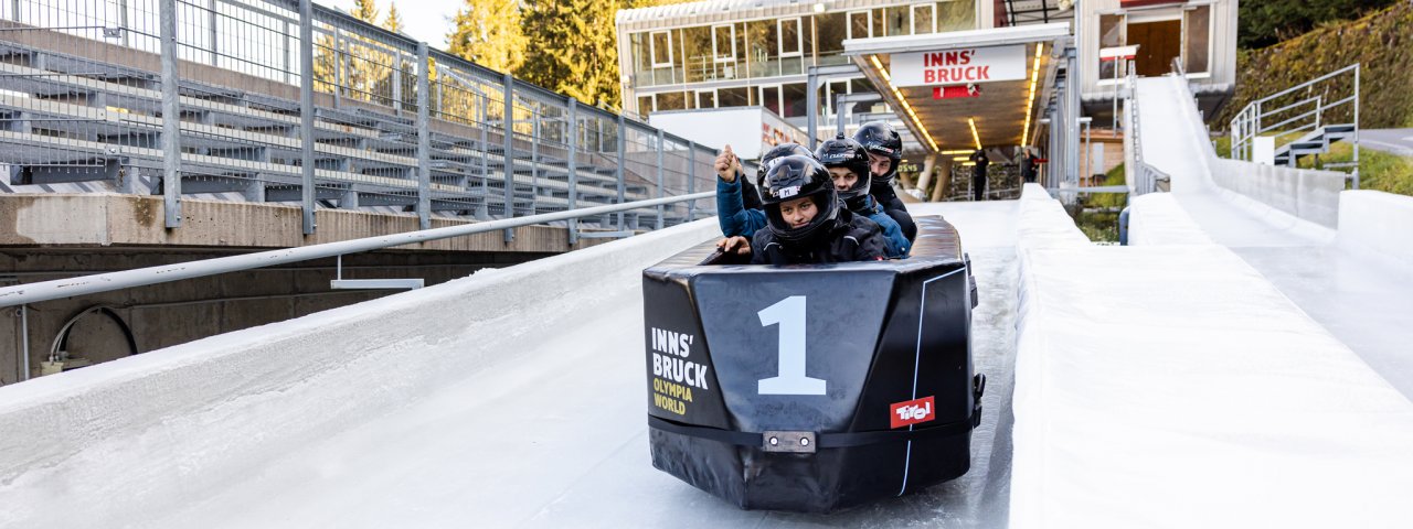 Bob-Rafting auf der Bobbahn Igls, © Thomas Steinlechner