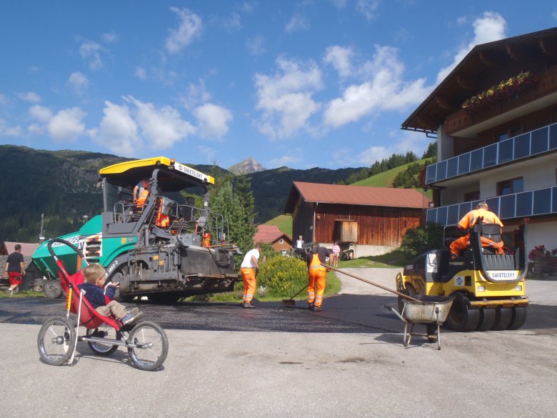 Wie im Wimmelbuch, nur in Echt (c) Tirol Werbung – Julia König