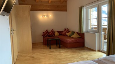 Schlafzimmer 3.2