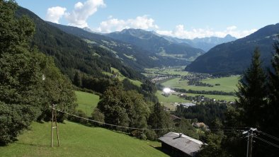 Ausblick vom Haus Schwarzenberg im Sommer