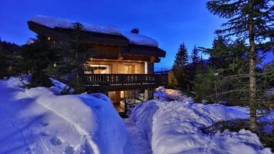 Pettneu am Arlberg Holiday Ski Chalet, © bookingcom