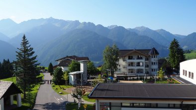 Ausblick Balkon Südseite Sommer